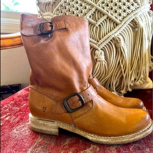 Rare Frye Veronica Short Boots